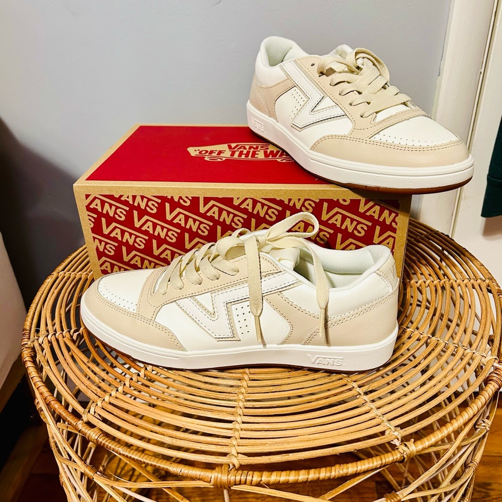 Vans Lowland ComfyCush® Skate Shoe- Marshmallow / True White